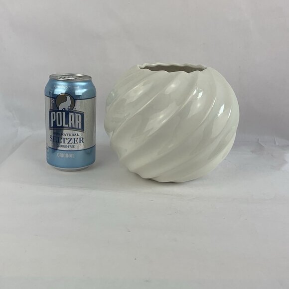 Vintage California Pottery Vase White Ceramic MCM - Picture 3 of 11
